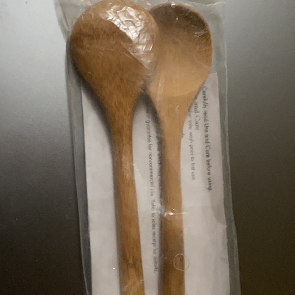 Pampered Chef Bamboo Spoons set of 2 7 inch RARE - Picture 3 of 3